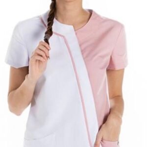 الزي العمل النسائي الكلاسيكي